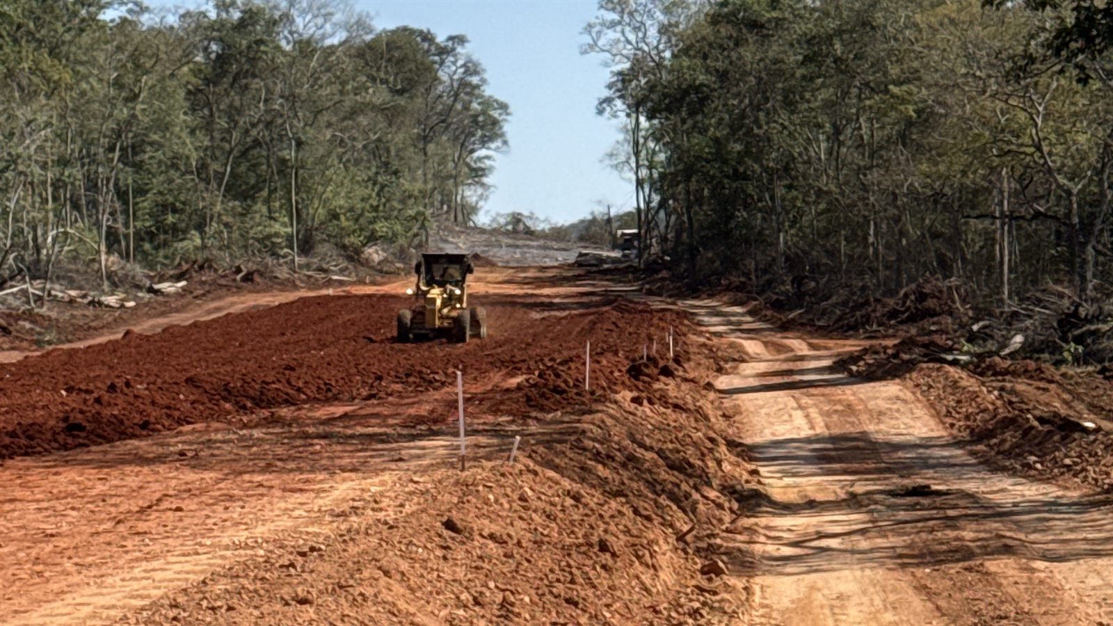 Acompanhamento ambiental de obra de terraplenagem em estrada no Mato Grosso do Sul